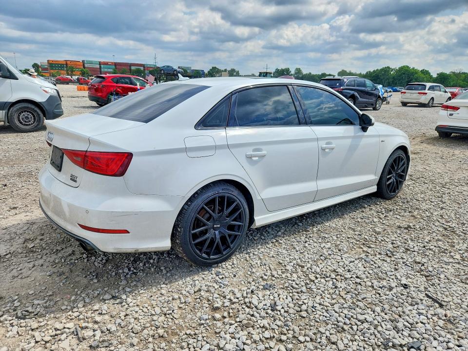 57125696 :رقم المزاد ، WAUB8GFF5G1106032 vin ، 2016 Audi A3 مزاد بيع