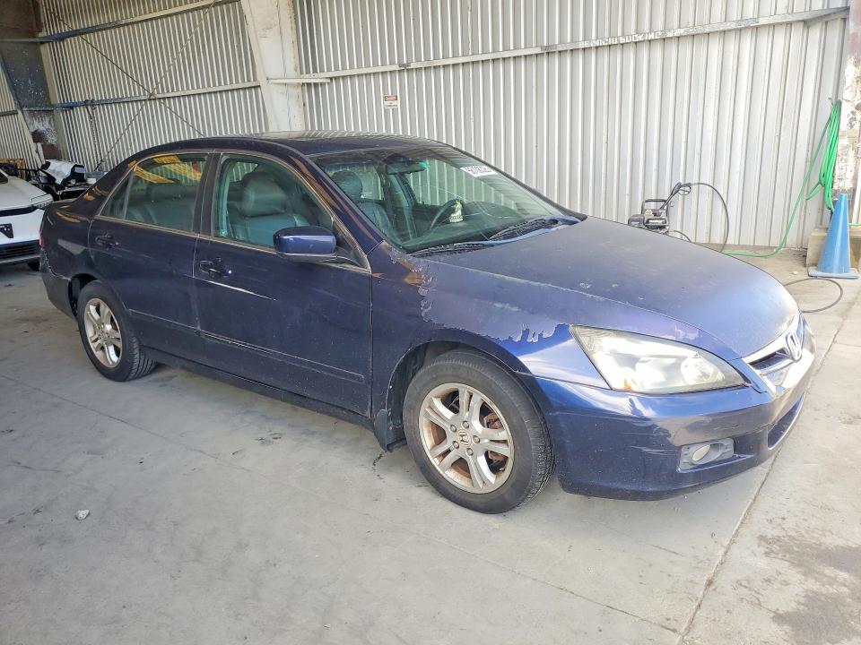 56108326 :رقم المزاد ، 1HGCM56827A139015 vin ، 2007 Honda Accord مزاد بيع