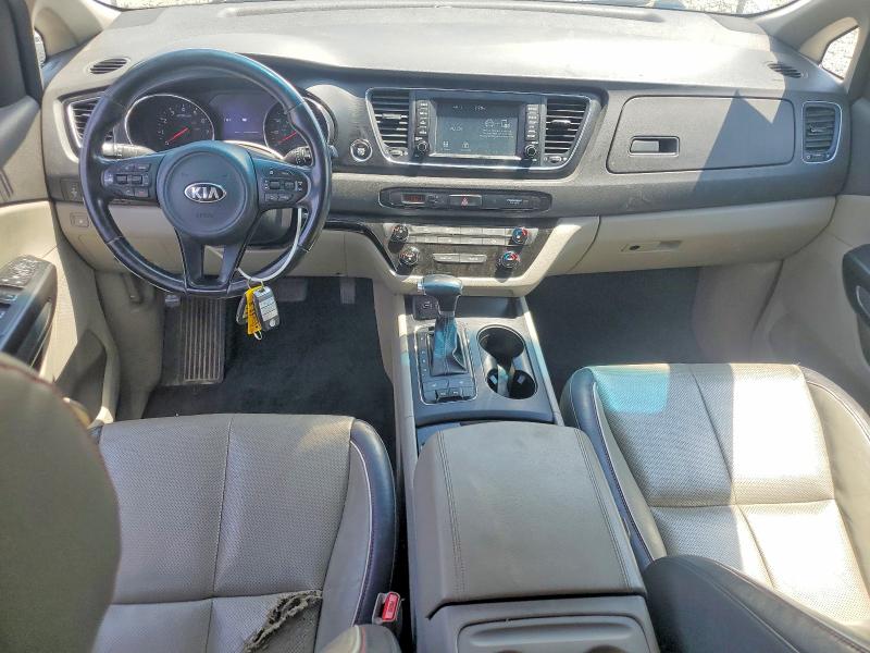 Продаж на аукціоні авто 2017 Kia Sedona, vin: KNDMB5C11H6266522, номер лоту: 55717986