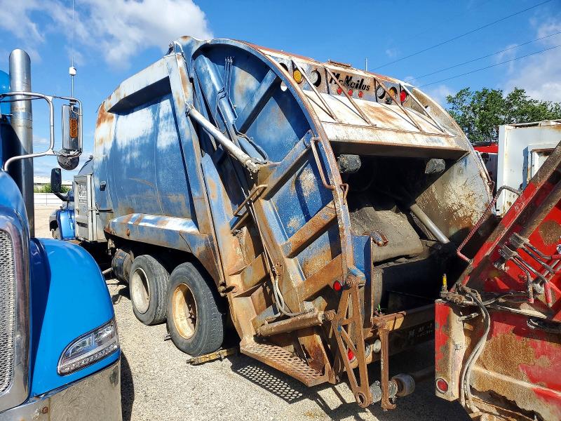 56500096 :رقم المزاد ، 1GBP8C1CX4F504824 vin ، 2004 Chevrolet C8500 مزاد بيع