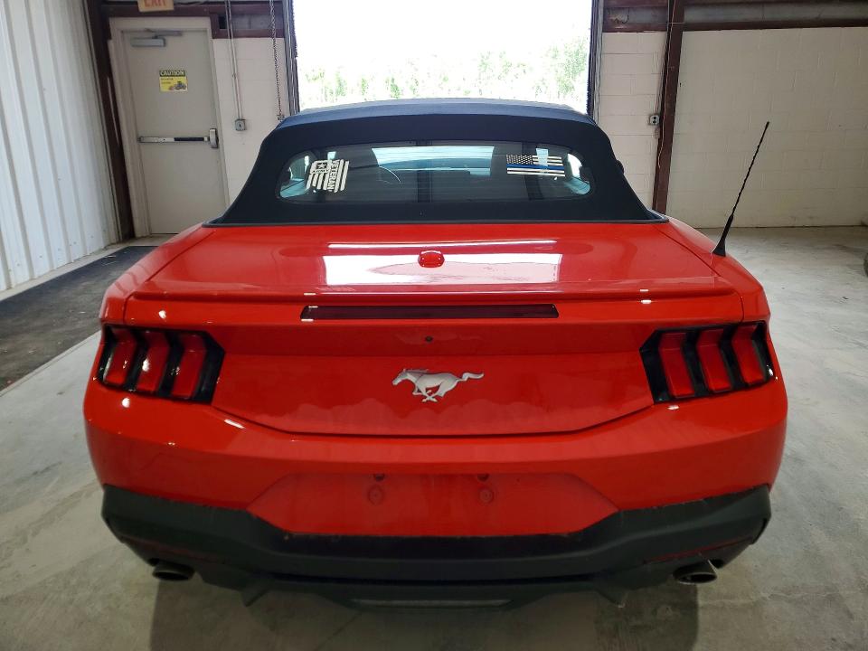 59160866 :رقم المزاد ، 1FAGP8UH2R5119389 vin ، 2024 Ford Mustang مزاد بيع