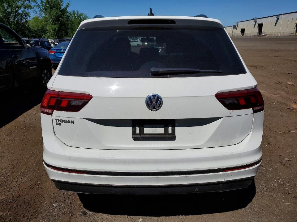 2021 Volkswagen Tiguan მანქანა იყიდება აუქციონზე, vin: 3VV3B7AX1MM120034, აუქციონის ნომერი: 56137636