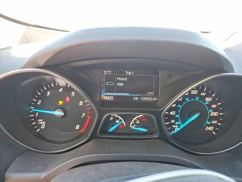 55693216 :رقم المزاد ، 1FMCU0G99FUC47181 vin ، 2015 Ford Escape مزاد بيع