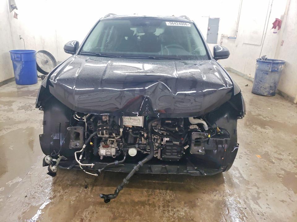 56424006 :رقم المزاد ، 3VVSX7B26PM350947 vin ، 2023 Volkswagen Taos مزاد بيع