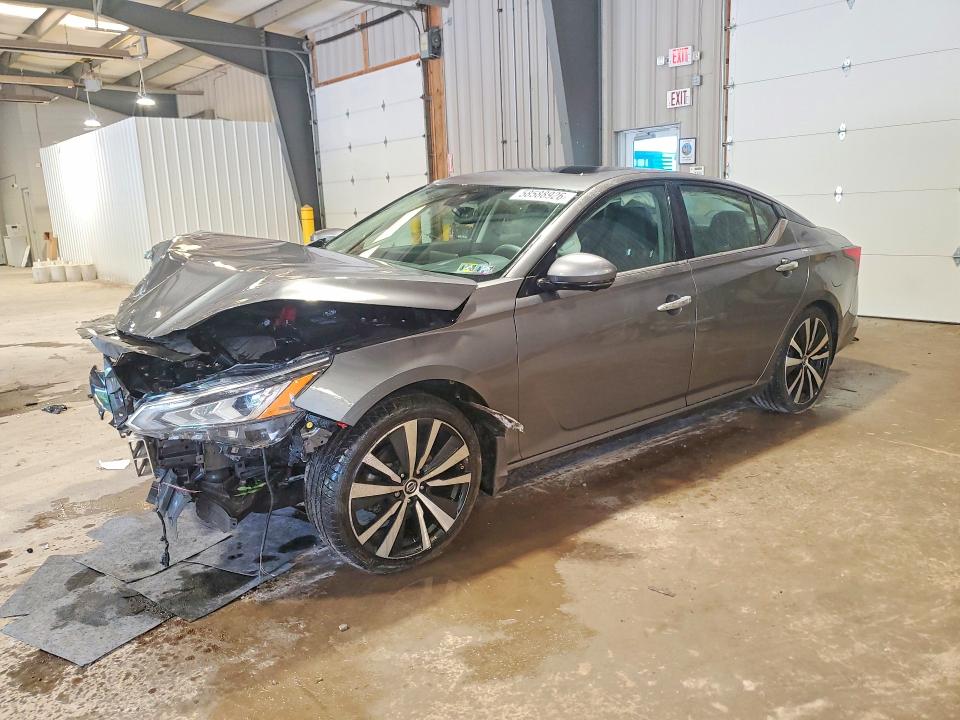 58588926 :رقم المزاد ، 1N4BL4FW5MN390725 vin ، 2021 Nissan Altima مزاد بيع