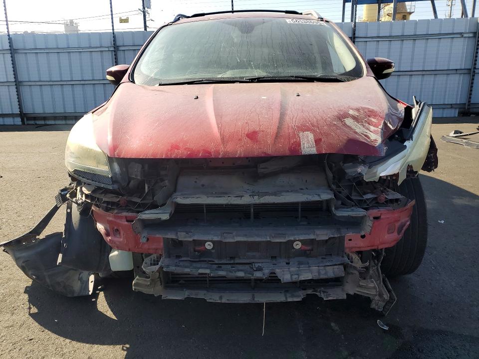 2013 Ford Escape მანქანა იყიდება აუქციონზე, vin: 1FMCU0J99DUD18045, აუქციონის ნომერი: 58138696
