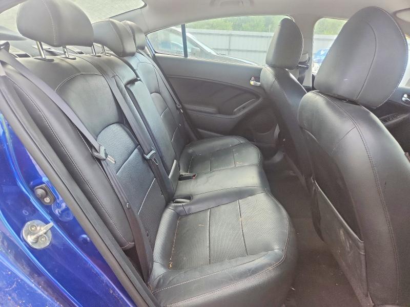 2018 Kia Forte მანქანა იყიდება აუქციონზე, vin: 3KPFL4A81JE208653, აუქციონის ნომერი: 55727406