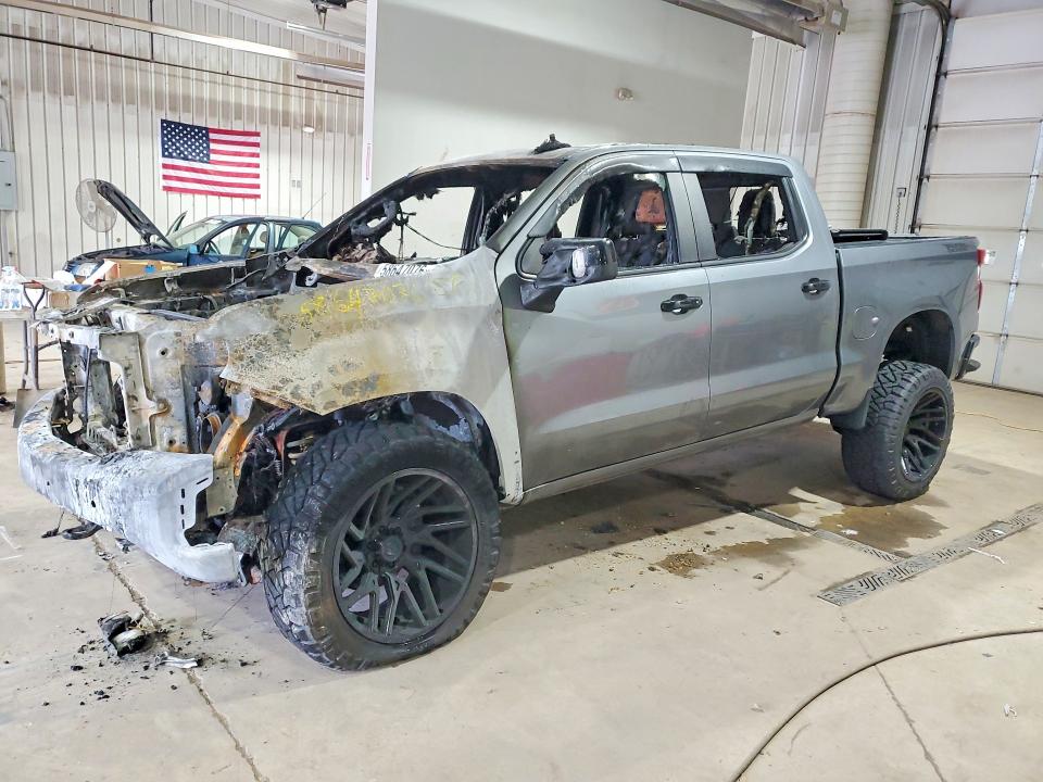 58647076 :رقم المزاد ، 1GCPYFED7MZ208948 vin ، 2021 Chevrolet Silverado مزاد بيع