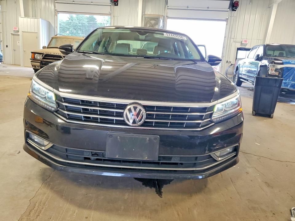 Aukcja sprzedaży 2017 Volkswagen Passat, vin: 1VWCT7A33HC042045, numer aukcji: 57443546