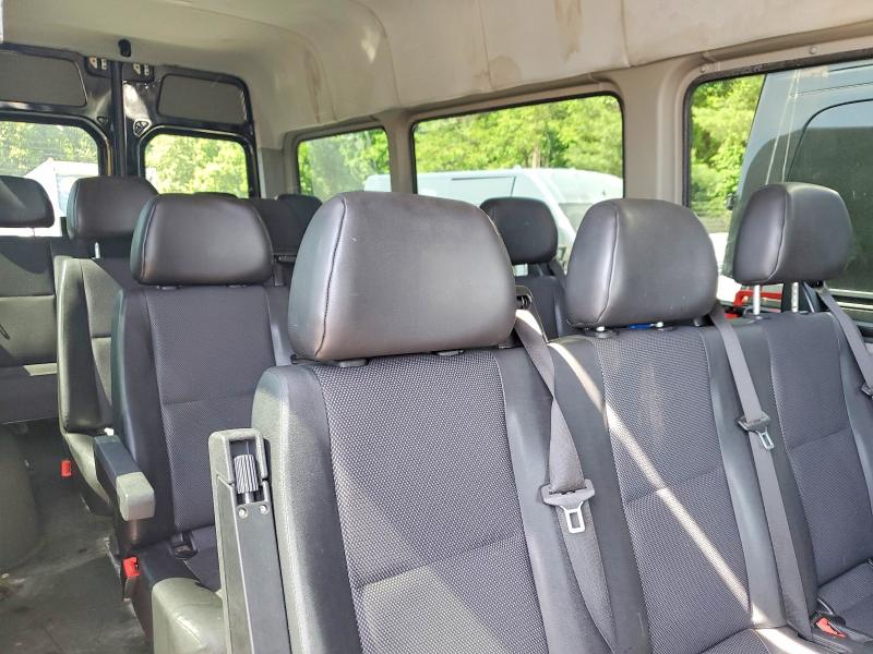 56313166 :رقم المزاد ، WDZPE8DC5F5976077 vin ، 2015 Mercedes-benz Sprinter مزاد بيع