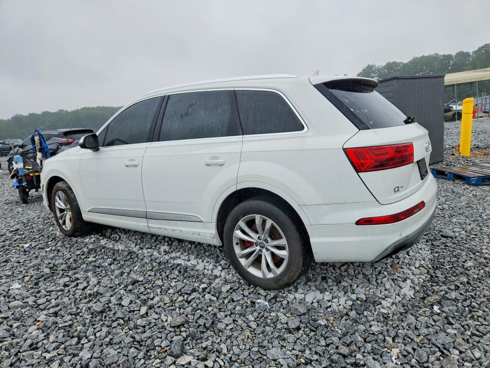 Продажа на аукционе авто 2017 Audi Q7, vin: WA1LAAF71HD012970, номер лота: 57499986