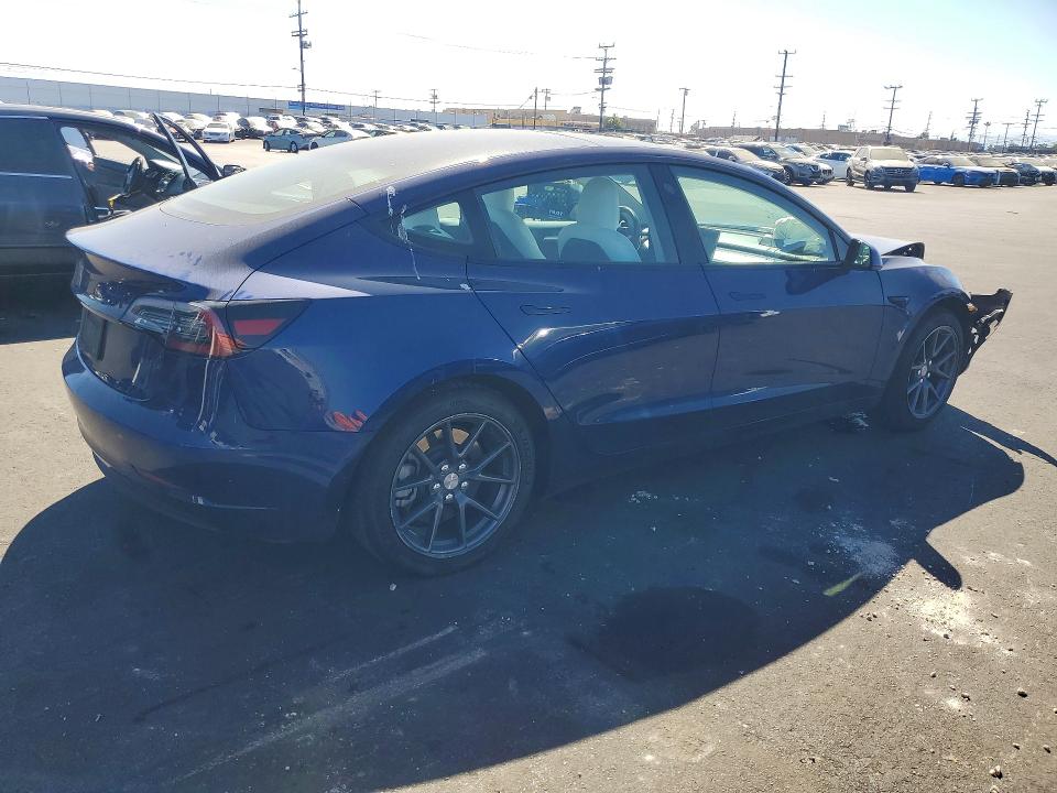 Продажа на аукционе авто 2022 Tesla Model 3, vin: 5YJ3E1EA4NF372987, номер лота: 56710856