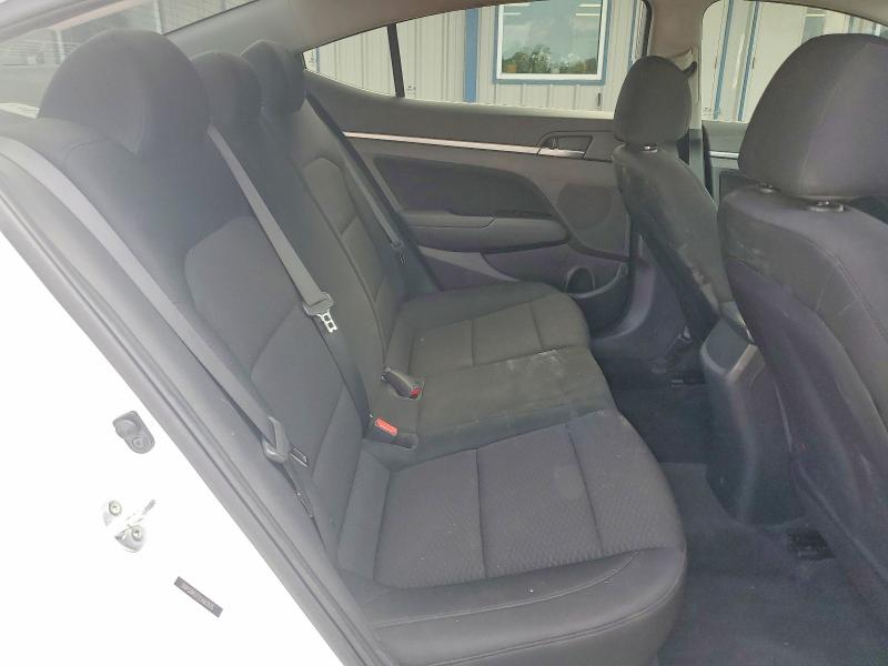 55560276 :رقم المزاد ، 5NPD84LF2LH631535 vin ، 2020 Hyundai Elantra مزاد بيع