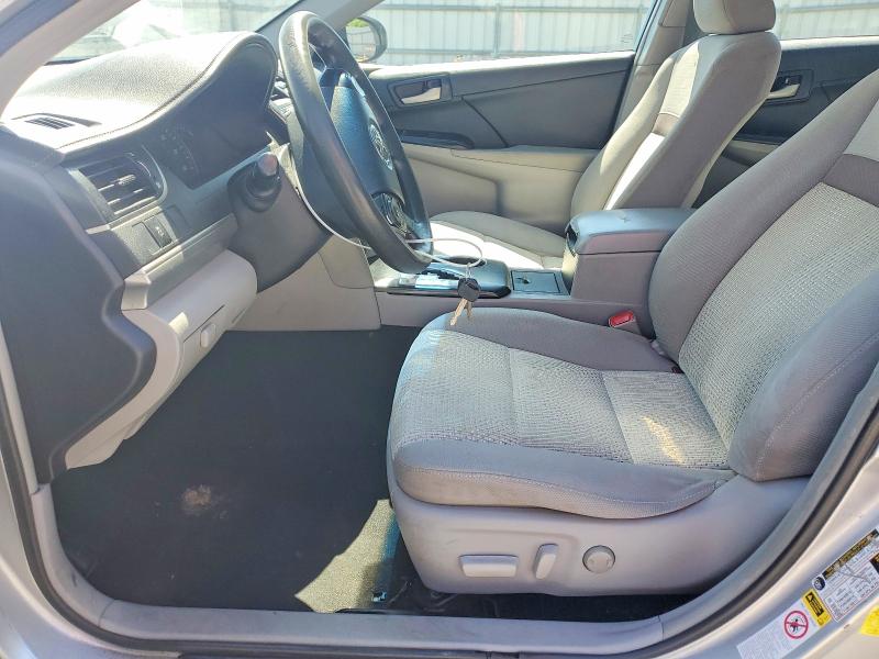 56270316 :رقم المزاد ، 4T4BF1FKXDR328449 vin ، 2013 Toyota Camry مزاد بيع