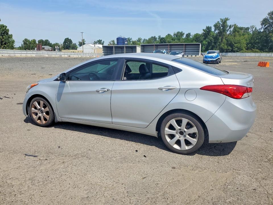 2013 Hyundai Elantra მანქანა იყიდება აუქციონზე, vin: 5NPDH4AE7DH206808, აუქციონის ნომერი: 58564136