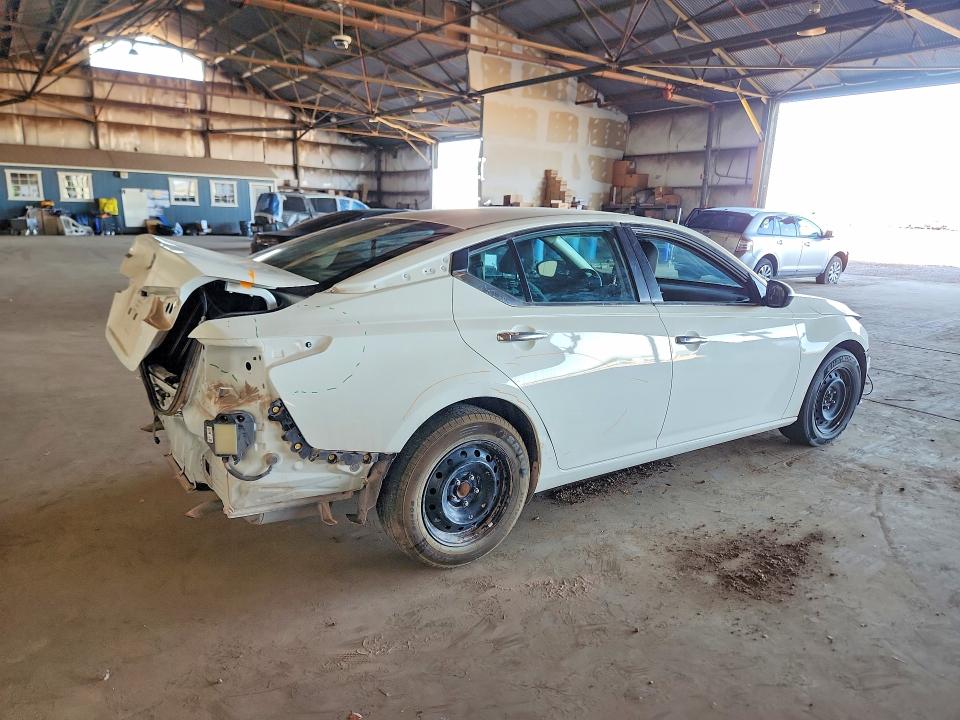 Продажа на аукционе авто 2024 Nissan Altima, vin: 1N4BL4BV5RN429592, номер лота: 55779066