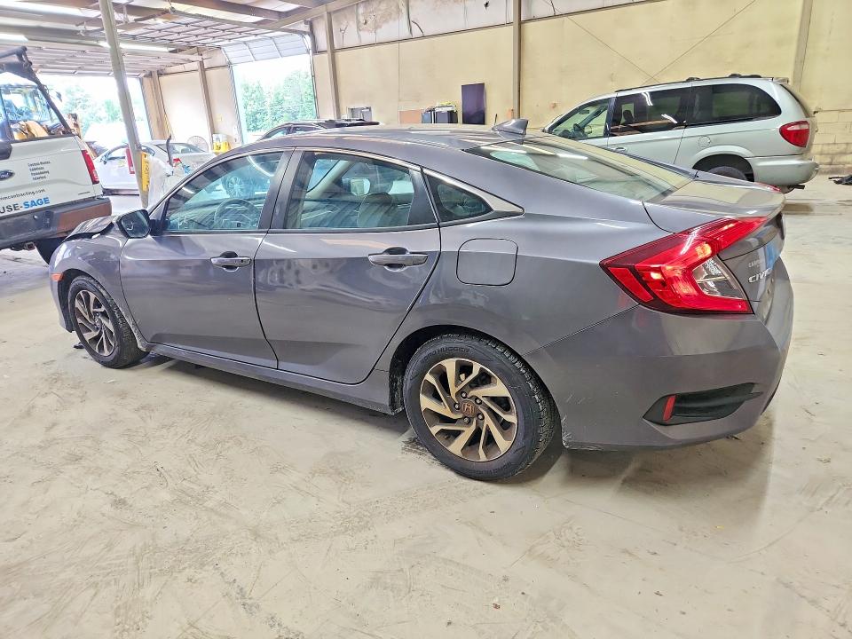 Продажа на аукционе авто 2018 Honda Civic, vin: 2HGFC2F77JH513083, номер лота: 57477766