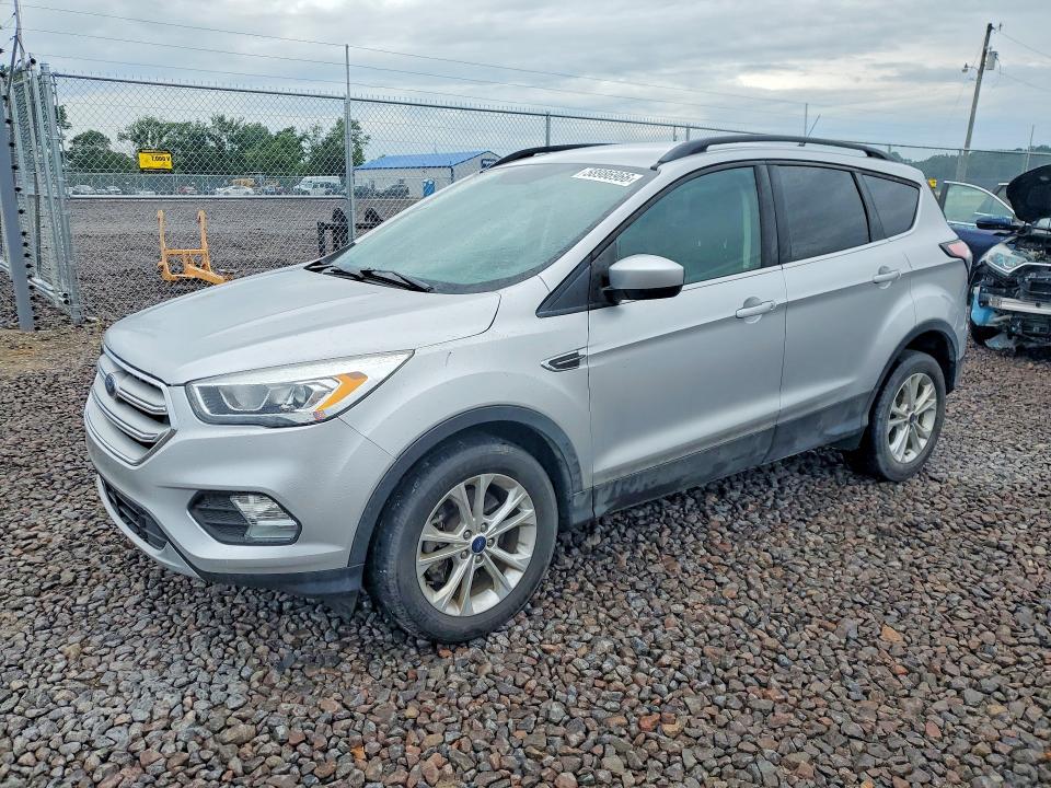 2018 Ford Escape მანქანა იყიდება აუქციონზე, vin: 1FMCU9HD3JUC68494, აუქციონის ნომერი: 58986966