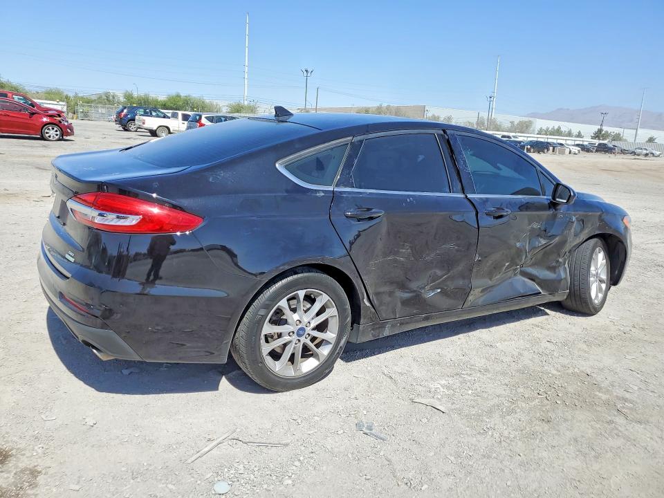 2020 Ford Fusion მანქანა იყიდება აუქციონზე, vin: 3FA6P0HD0LR105077, აუქციონის ნომერი: 57152216