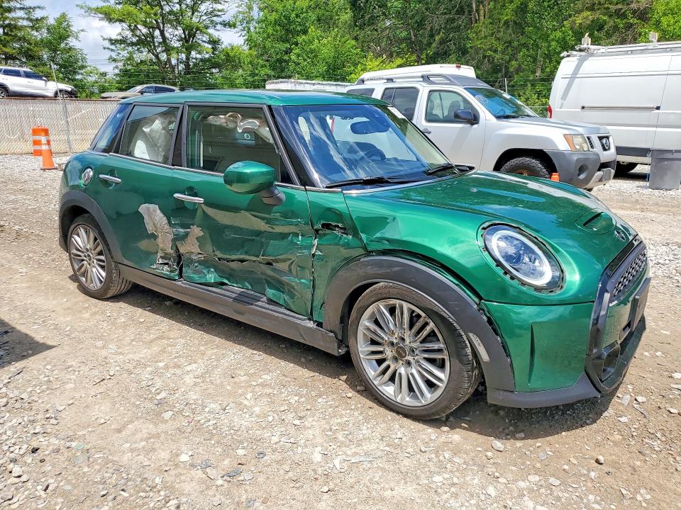 Продажа на аукционе авто 2023 Mini Cooper, vin: WMW53DK08P2T36492, номер лота: 57816666