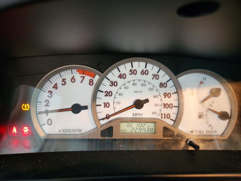 2005 Toyota Corolla მანქანა იყიდება აუქციონზე, vin: 1NXBR30E05Z491063, აუქციონის ნომერი: 56535056