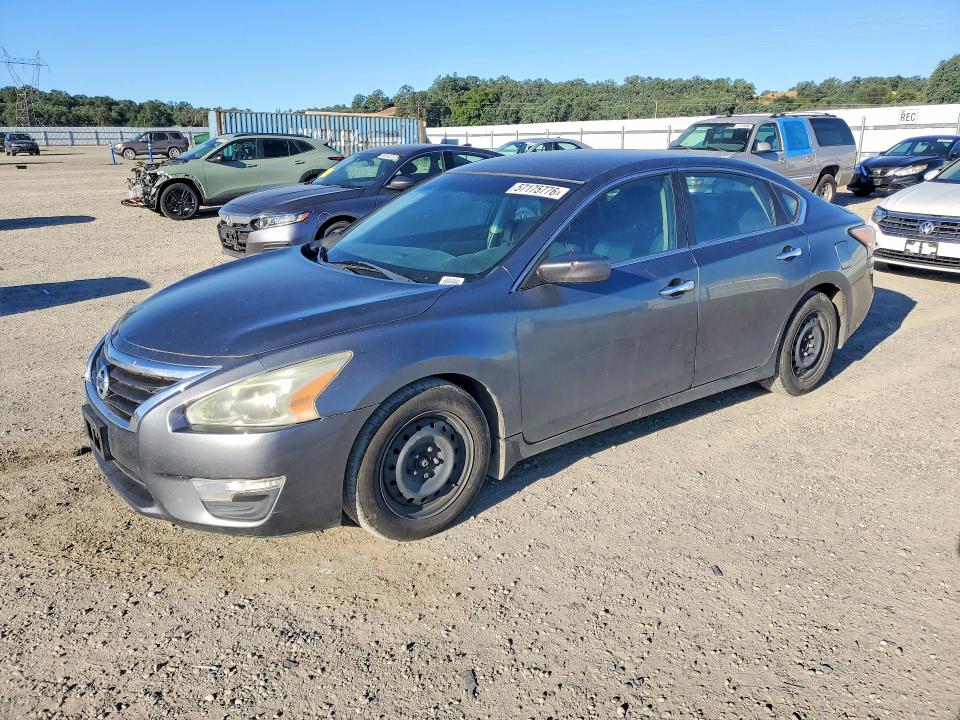 Auction sale of the 2015 Nissan Altima, vin: 1N4AL3AP0FN363263, lot number: 57175776