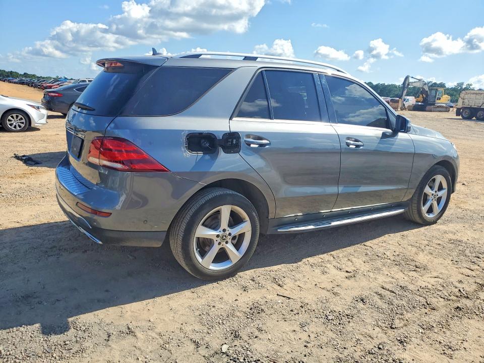 57073666 :رقم المزاد ، 4JGDA5JB4HA954702 vin ، 2017 Mercedes-benz Gle مزاد بيع