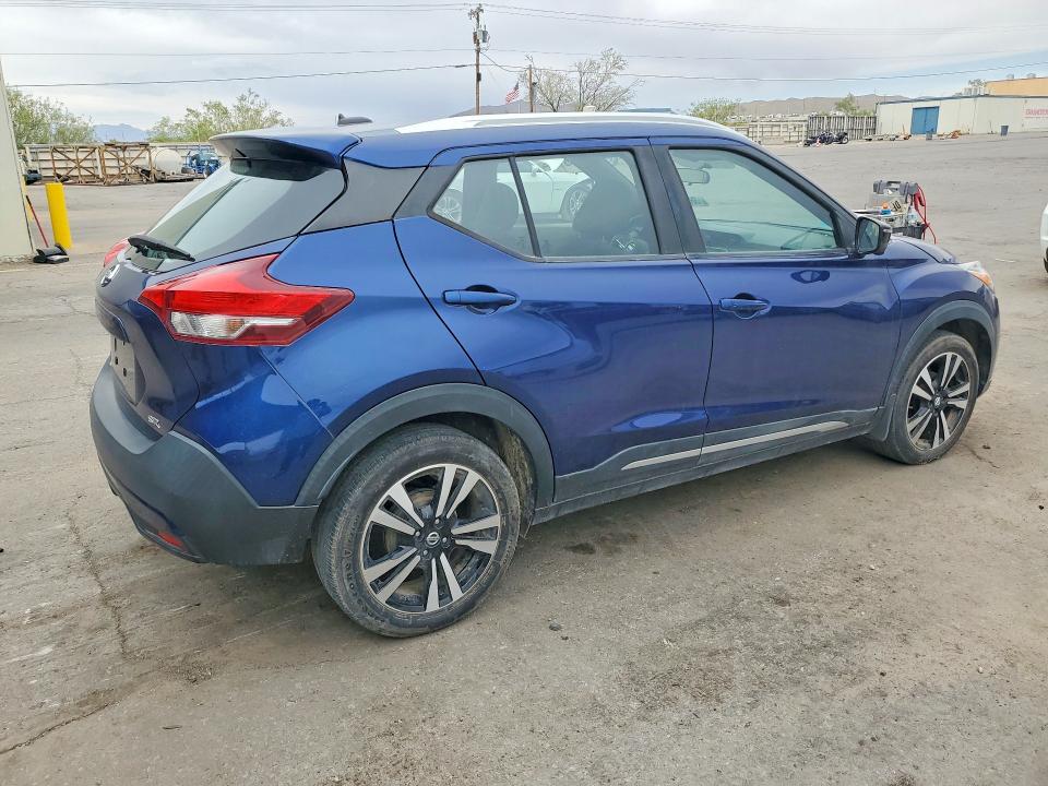 Продаж на аукціоні авто 2018 Nissan Kicks, vin: 3N1CP5CUXJL534957, номер лоту: 56666896