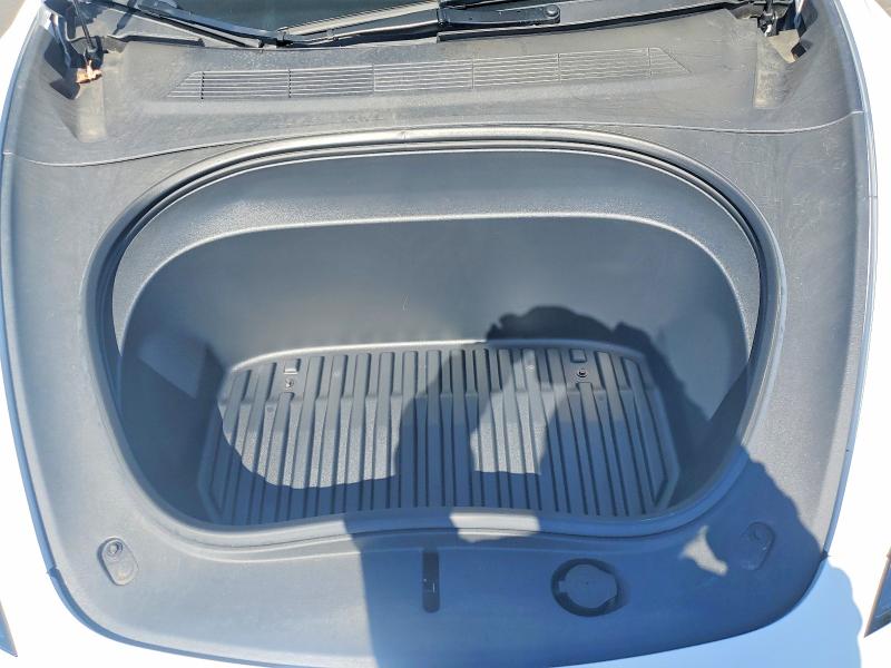 56098966 :رقم المزاد ، 5YJ3E1ET1RF827771 vin ، 2024 Tesla Model 3 مزاد بيع