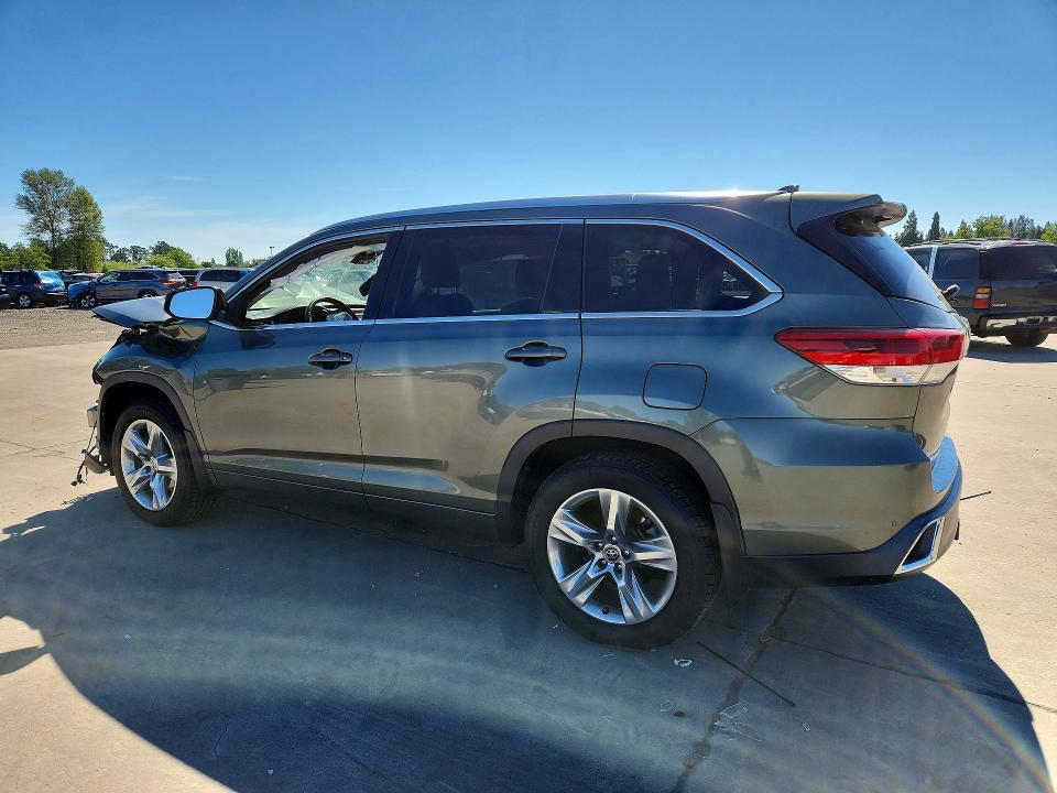 Продажа на аукционе авто 2017 Toyota Highlander, vin: 5TDDZRFH0HS449325, номер лота: 57222836
