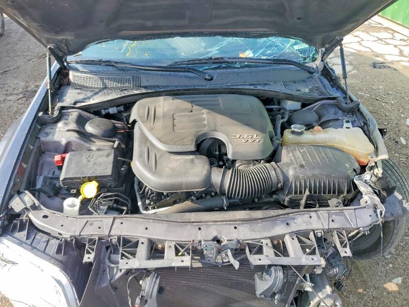 56647946 :رقم المزاد ، 2C3CCAGG6KH747294 vin ، 2019 Chrysler 300 مزاد بيع