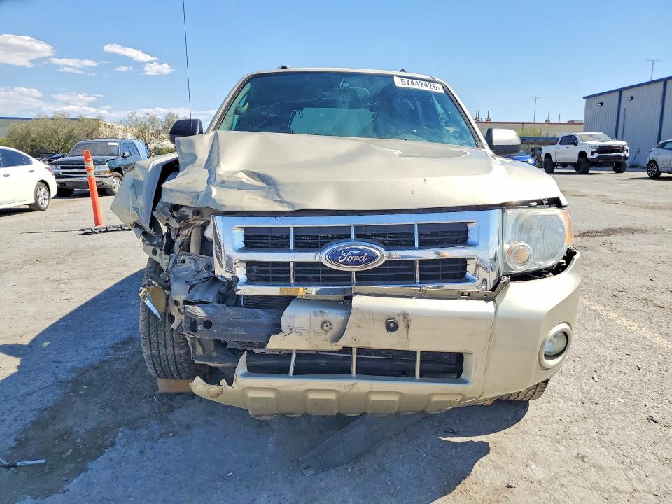 57442426 :رقم المزاد ، 1FMCU0D74BKB66551 vin ، 2011 Ford Escape مزاد بيع