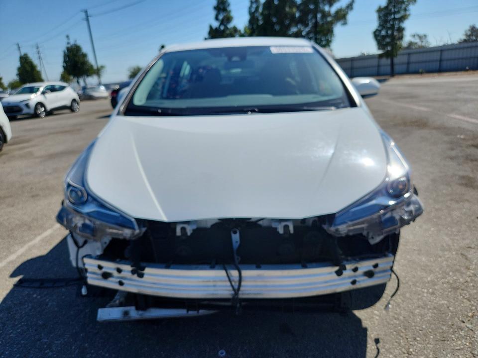 Продаж на аукціоні авто 2022 Toyota Prius, vin: JTDKAMFU9N3176820, номер лоту: 56533526
