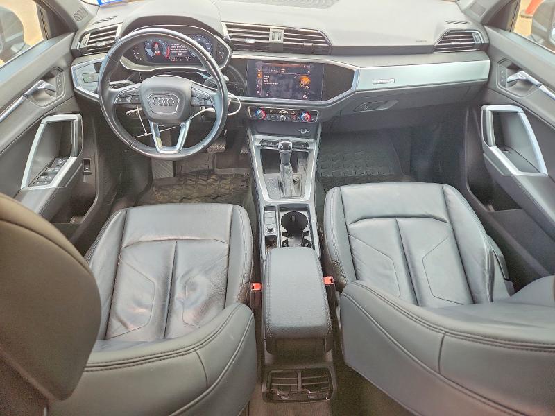 2020 Audi Q3 მანქანა იყიდება აუქციონზე, vin: WA1AECF32L1057401, აუქციონის ნომერი: 58739836