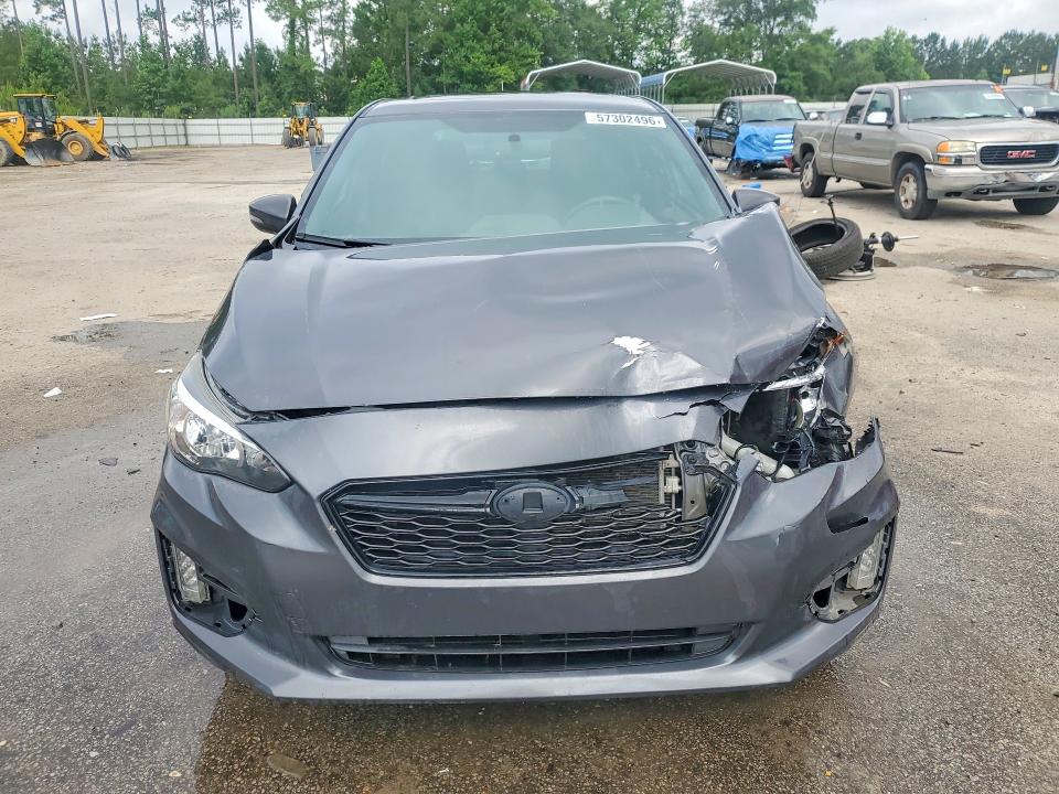 57302496 :رقم المزاد ، 4S3GTAL61J3701786 vin ، 2018 Subaru Impreza مزاد بيع
