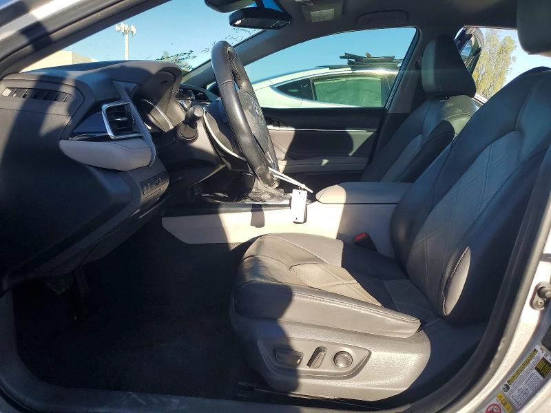 56707656 :رقم المزاد ، 4T1B21HKXJU507248 vin ، 2018 Toyota Camry Hybrid مزاد بيع