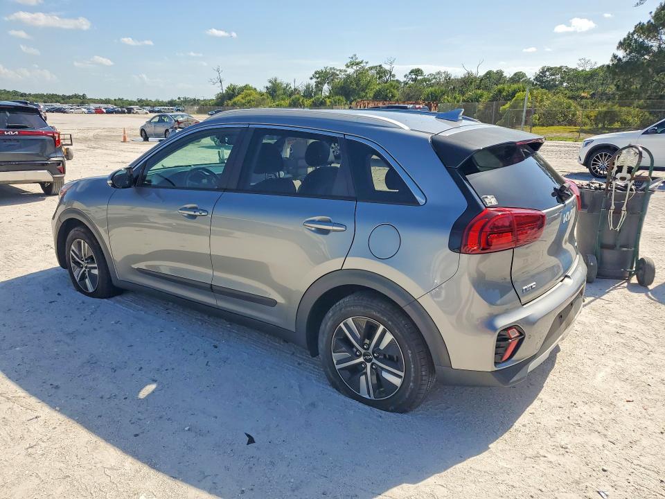 2022 Kia Niro მანქანა იყიდება აუქციონზე, vin: KNDCE3LC9N5546361, აუქციონის ნომერი: 57856616