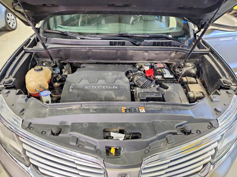 2017 Lincoln Mkx მანქანა იყიდება აუქციონზე, vin: 2LMPJ6LR7HBL30415, აუქციონის ნომერი: 56305106