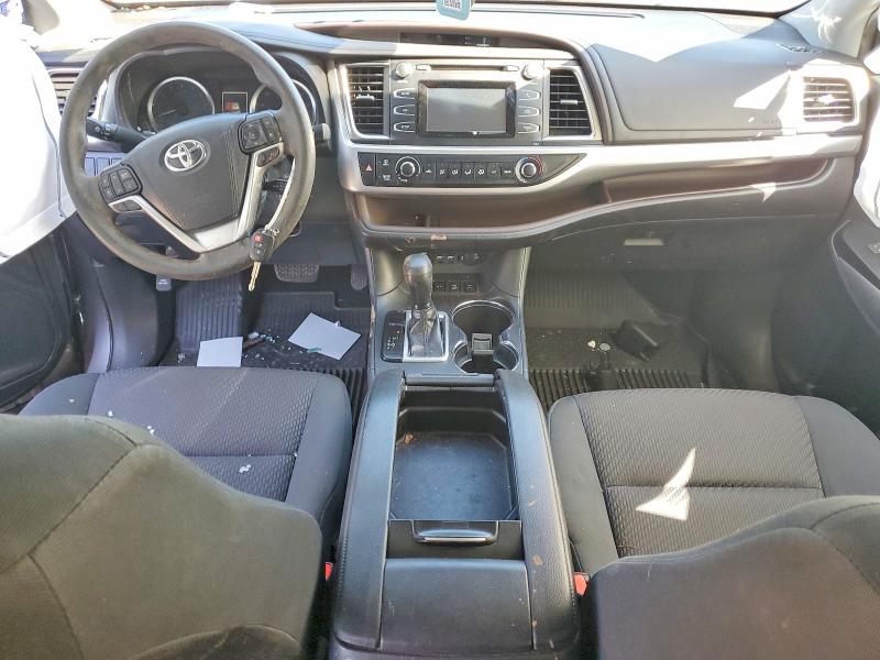 55307226 :رقم المزاد ، 5TDBZRFH9KS747483 vin ، 2019 Toyota Highlander مزاد بيع