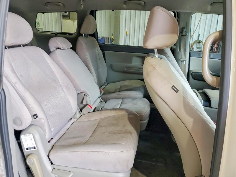 2016 Kia Sedona მანქანა იყიდება აუქციონზე, vin: KNDMB5C18G6111352, აუქციონის ნომერი: 57491866