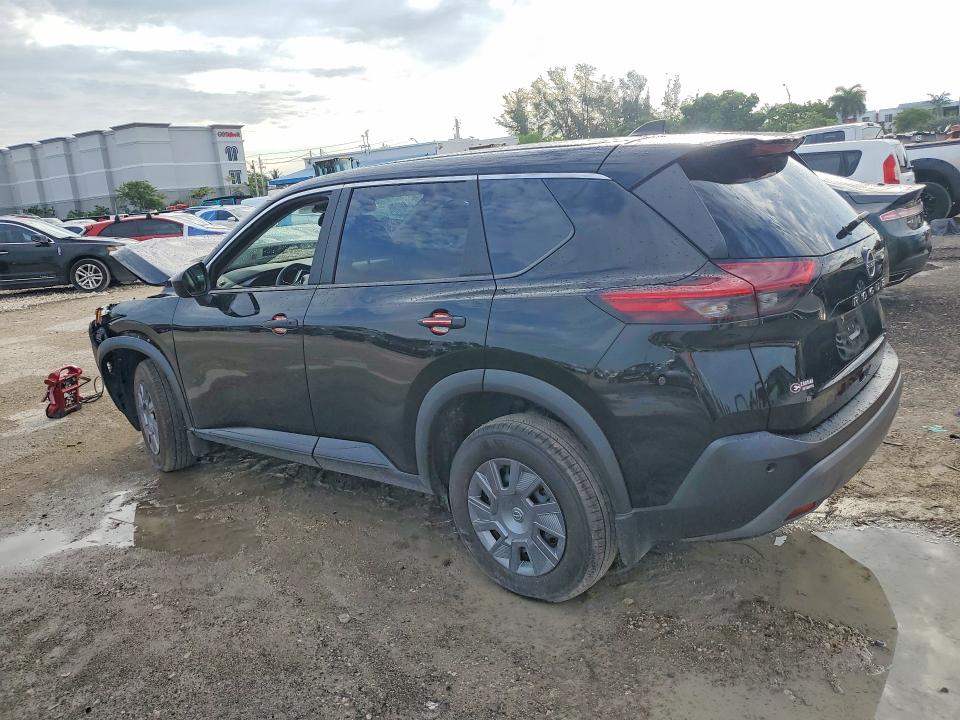 55535026 :رقم المزاد ، 5N1BT3AAXPC935765 vin ، 2023 Nissan Rogue مزاد بيع