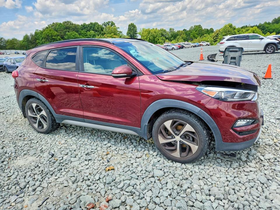 Продажа на аукционе авто 2017 Hyundai Tucson, vin: KM8J3CA22HU288438, номер лота: 56712166