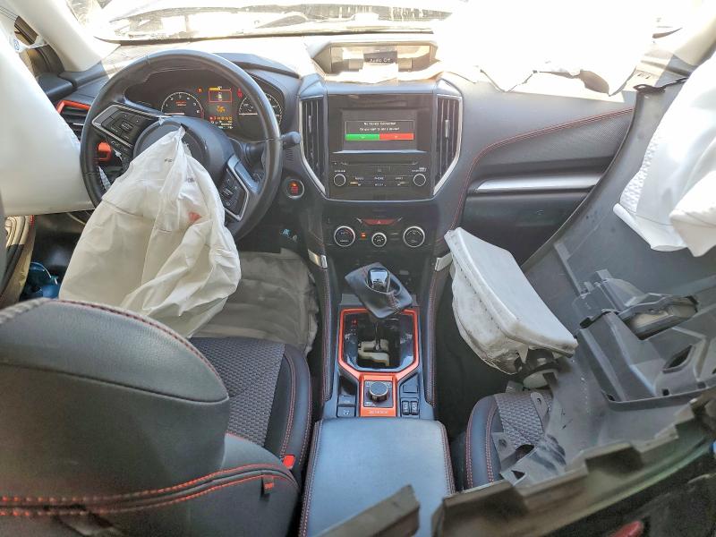 56184446 :رقم المزاد ، JF2SKALC9MH424090 vin ، 2021 Subaru Forester مزاد بيع