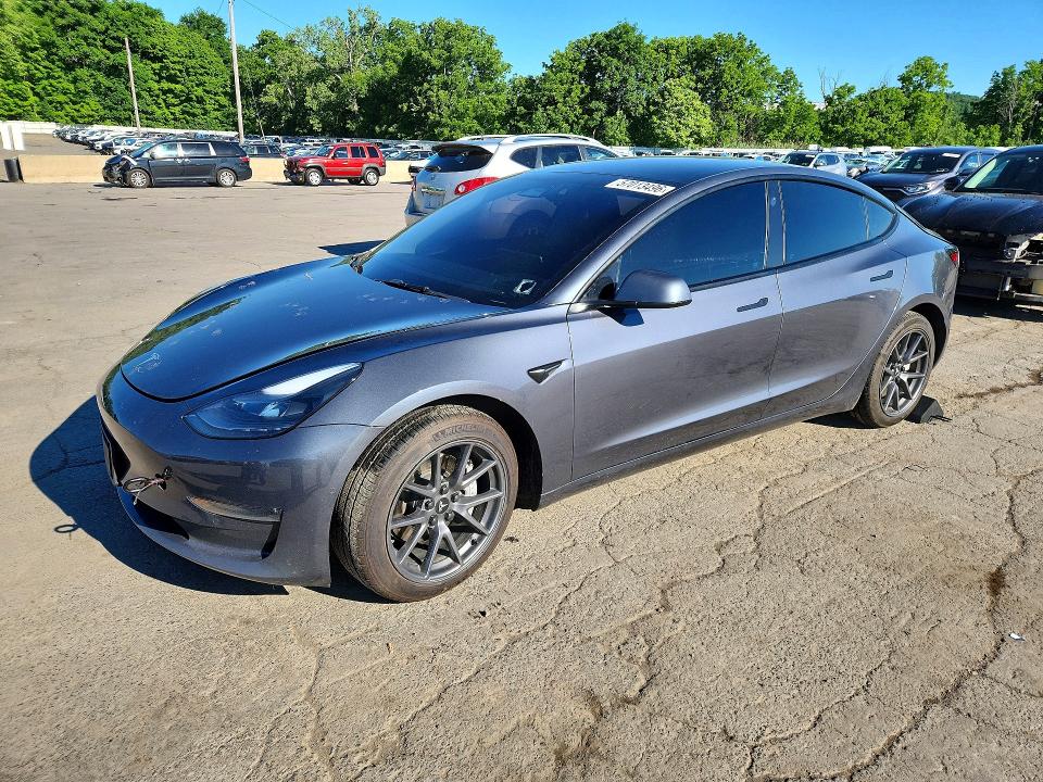 2022 Tesla Model 3 მანქანა იყიდება აუქციონზე, vin: 5YJ3E1EB1NF250905, აუქციონის ნომერი: 57013496