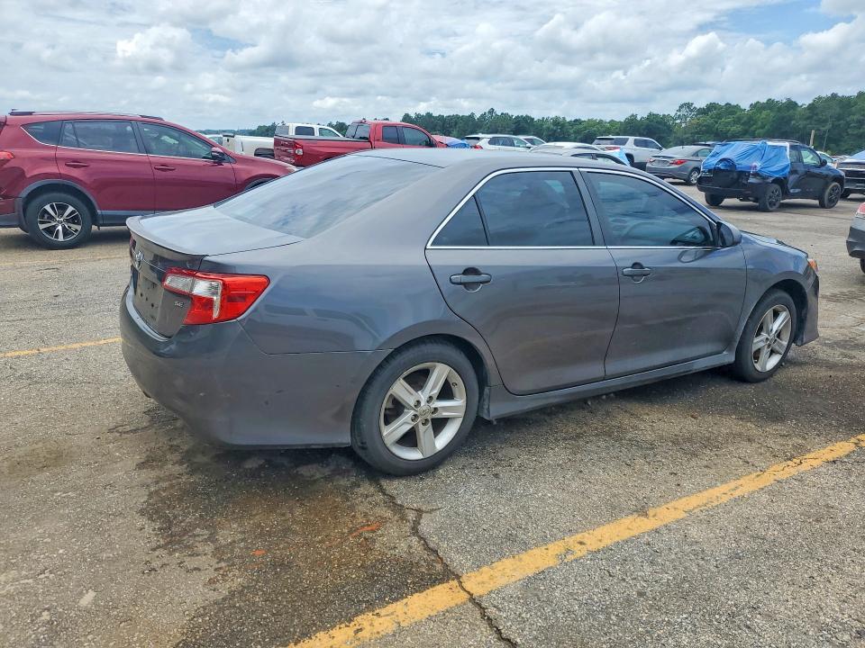 56789866 :رقم المزاد ، 4T1BF1FK8EU411146 vin ، 2014 Toyota Camry مزاد بيع