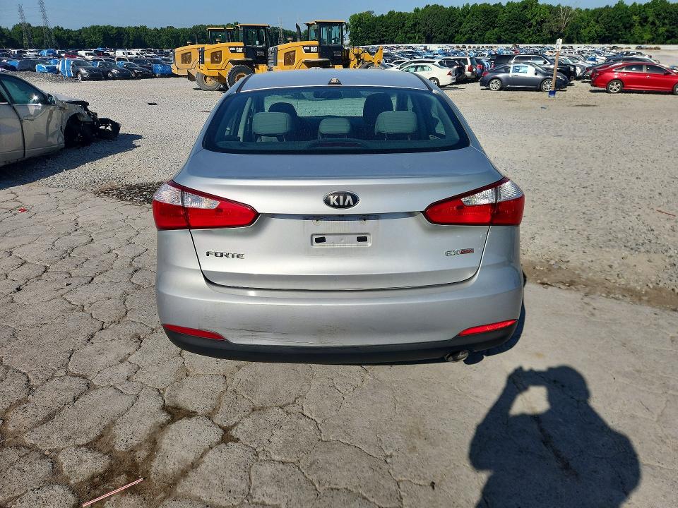 2014 Kia Forte მანქანა იყიდება აუქციონზე, vin: KNAFX4A80E5114301, აუქციონის ნომერი: 85624615