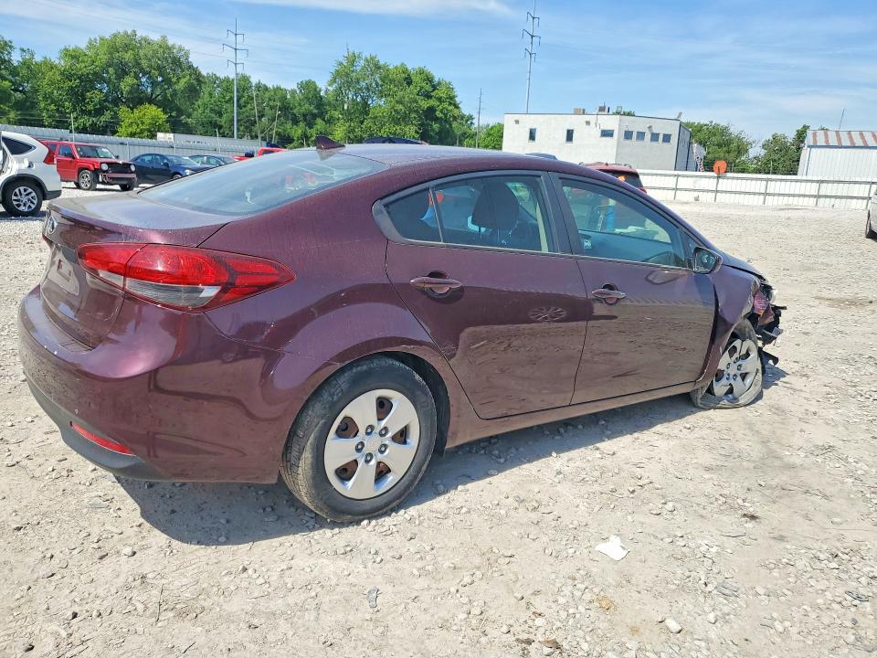 Продажа на аукционе авто 2018 Kia Forte, vin: 3KPFK4A7XJE258798, номер лота: 56228376