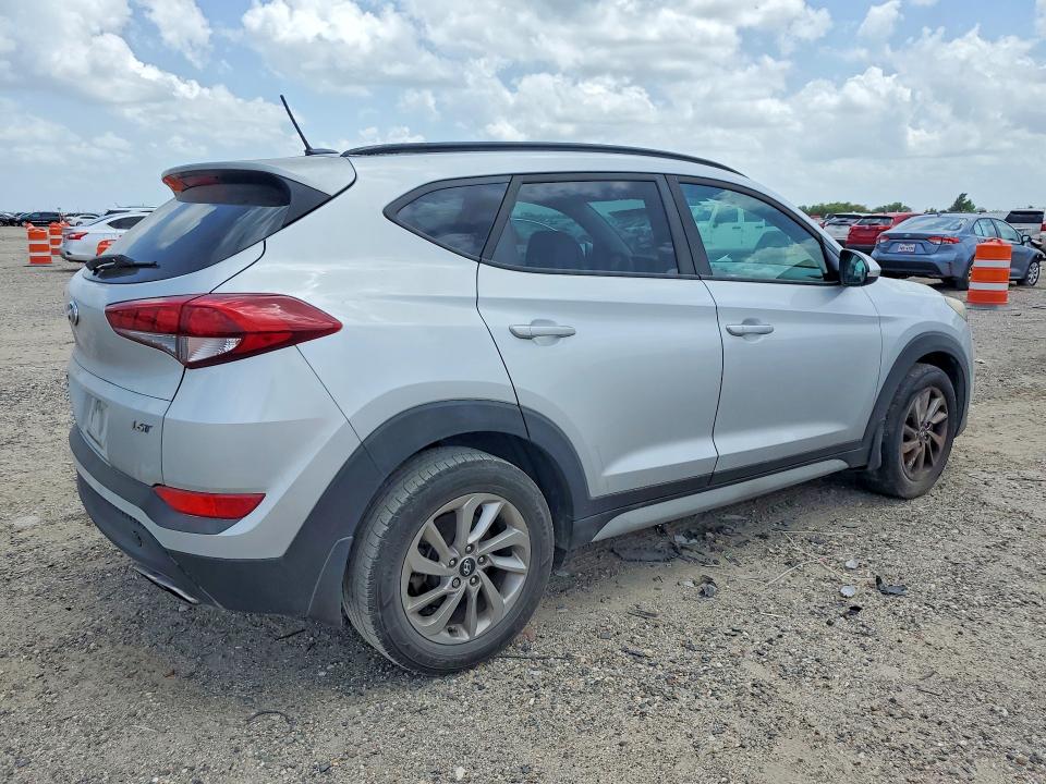 2017 Hyundai Tucson მანქანა იყიდება აუქციონზე, vin: KM8J33A26HU388848, აუქციონის ნომერი: 59019506