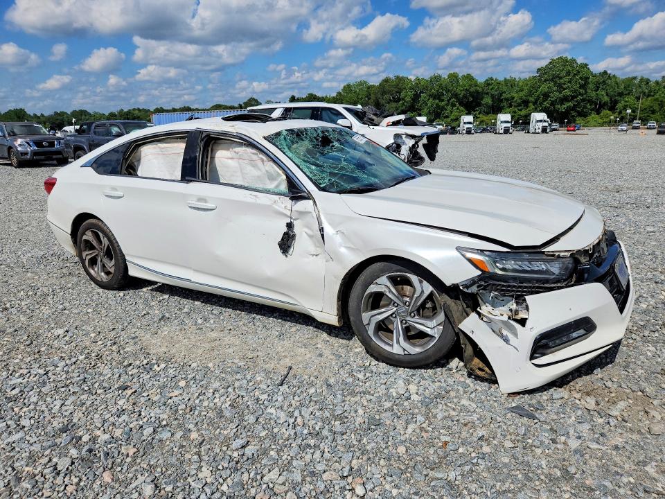 Aukcja sprzedaży 2018 Honda Accord, vin: 1HGCV1F40JA126435, numer aukcji: 55675836