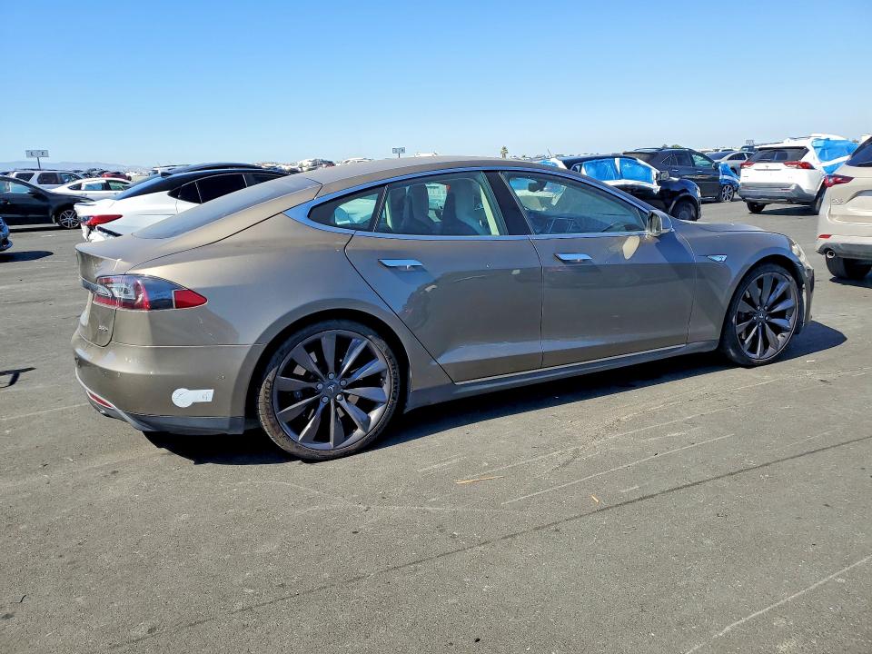 Aukcja sprzedaży 2015 Tesla Model S, vin: 5YJSA1H2XFF097249, numer aukcji: 58601556